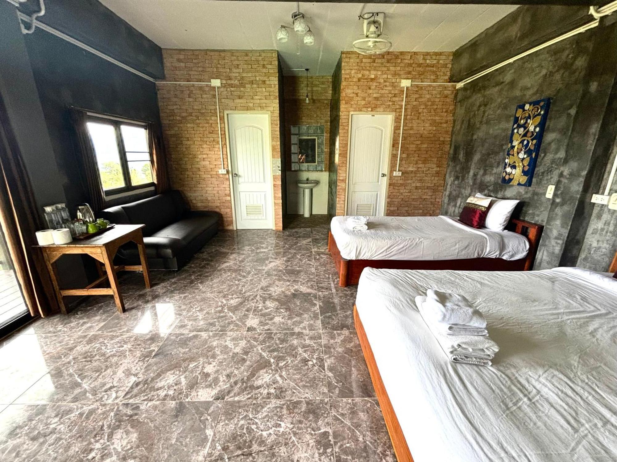 Pai Kiang Fa Hotel Buitenkant foto